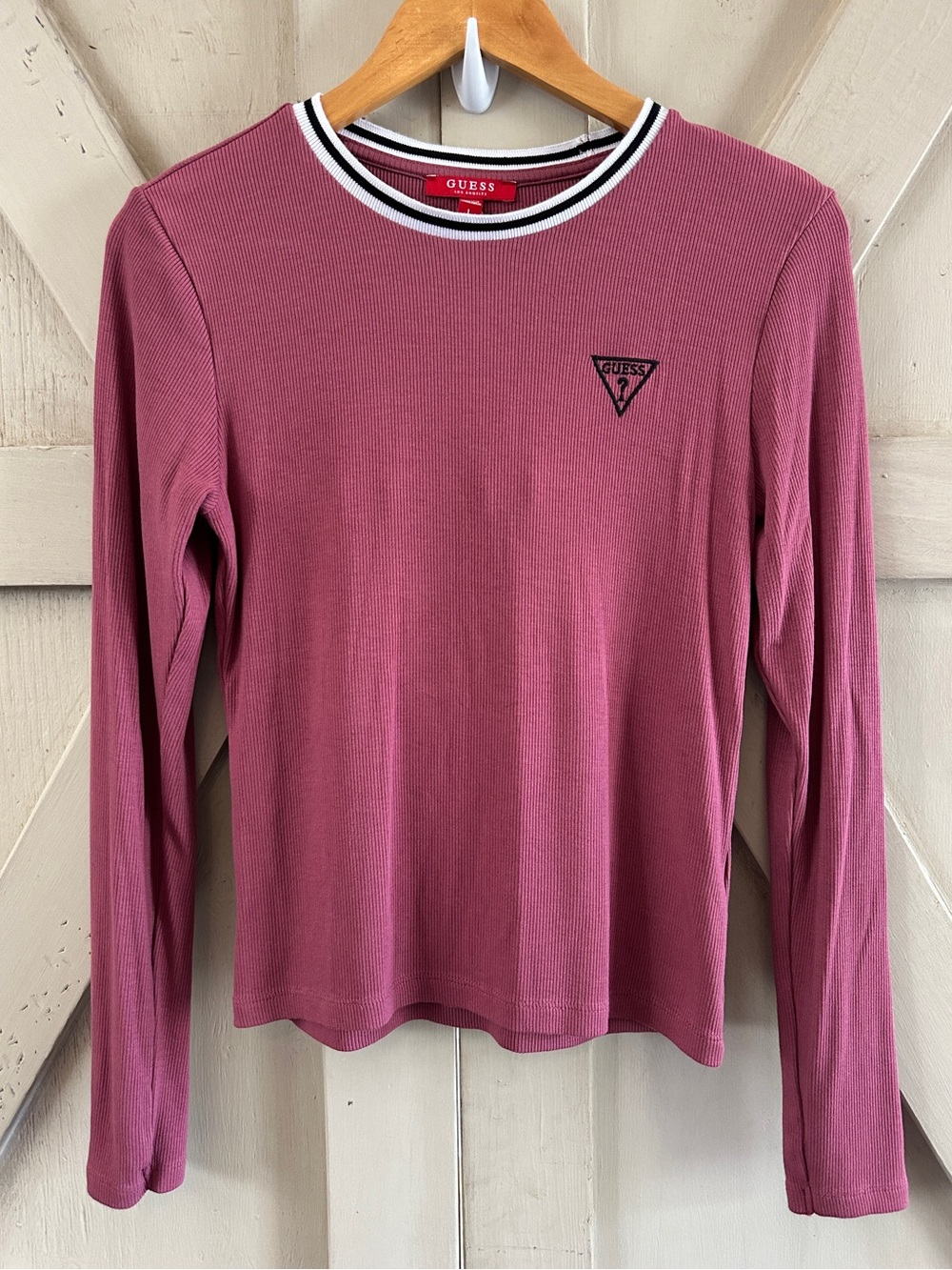 GUESS Women’s Ribbed Long Sleeve Top Pink Burgundy Striped Neckline Size L